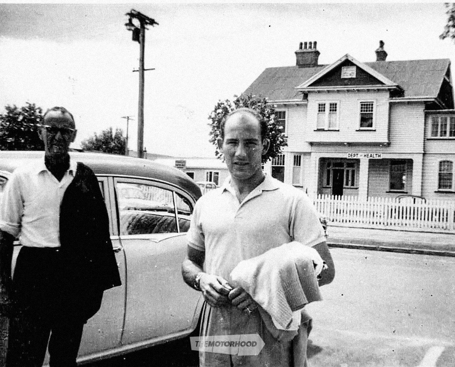 The photo that a young Donn Anderson took with his box Brownie camera at Rotorua in 1959 on his first, nervous meeting with the great man