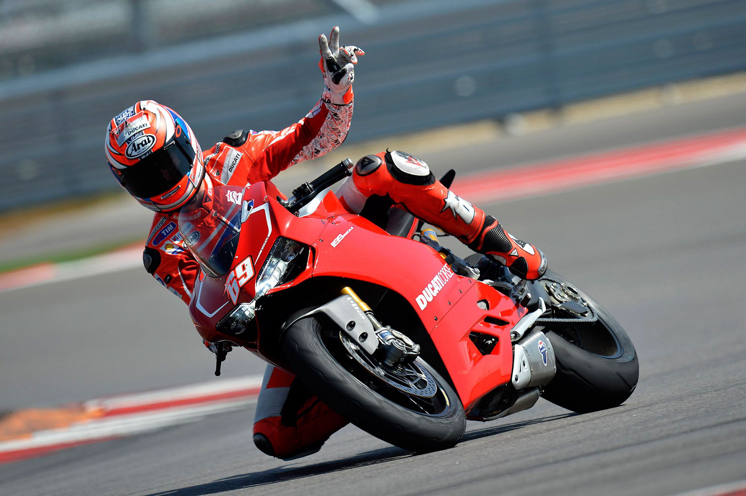 Nicky-Hayden-Ducati-1199-Panigale-R-Austin-COTA.jpg